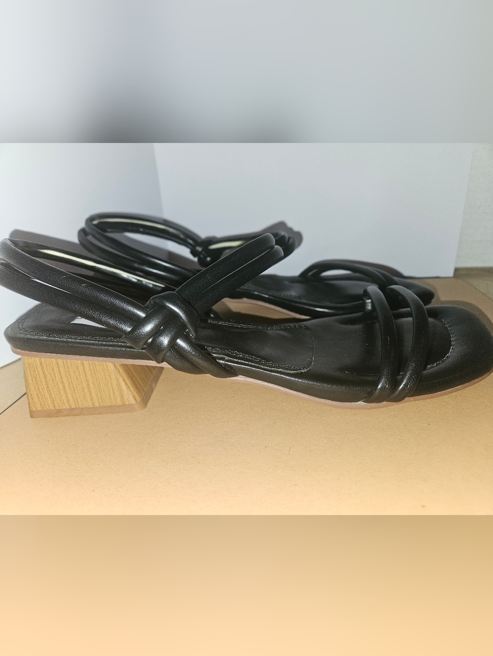 Steve Madden Black Hatti Strappy Sandals. NWOT. (BIN9) - Picture 4 of 8